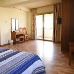 Elysso Hotel Larnaca