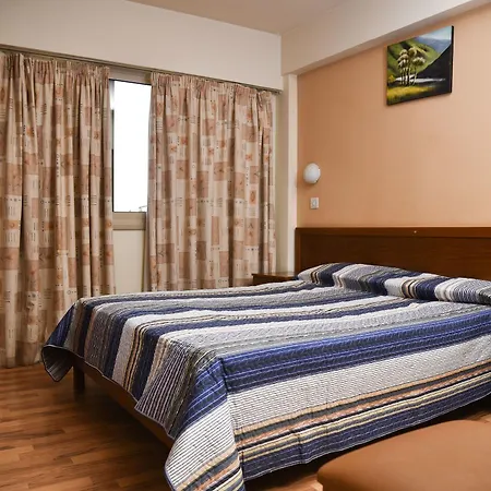 إيليسو لارنكا