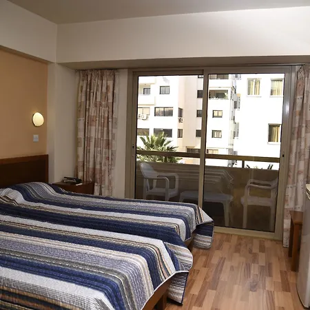 Hotel Elysso 2*