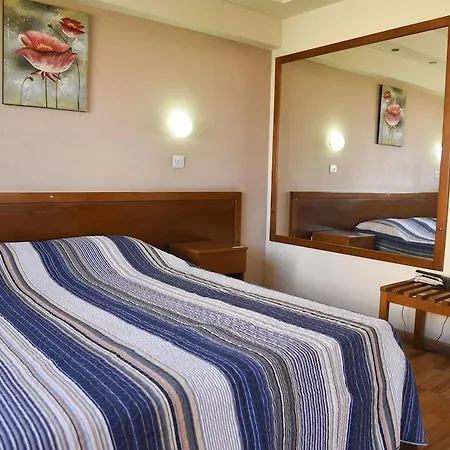 Elysso 2* Larnaca