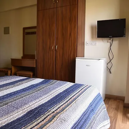 Elysso Hotel