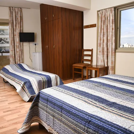 إيليسو لارنكا