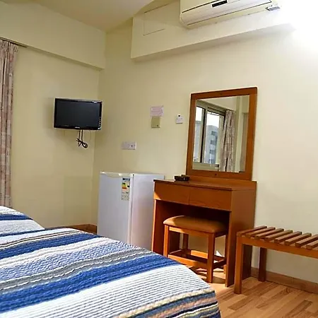 Elysso Hotel Larnaca